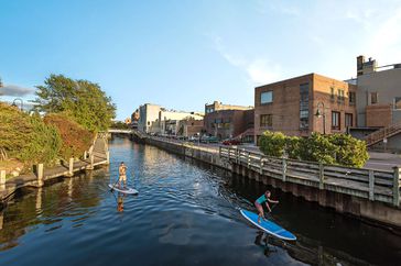 Traverse City Boardman River paddleboarding