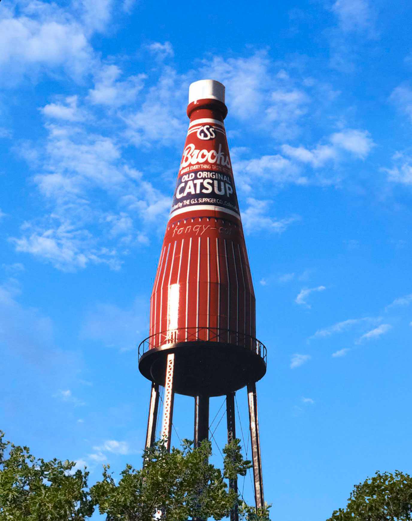 World's Largest Catsup Bottle, Collinsville