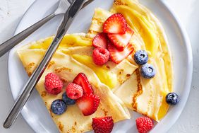 crepes with berries and lemon curd